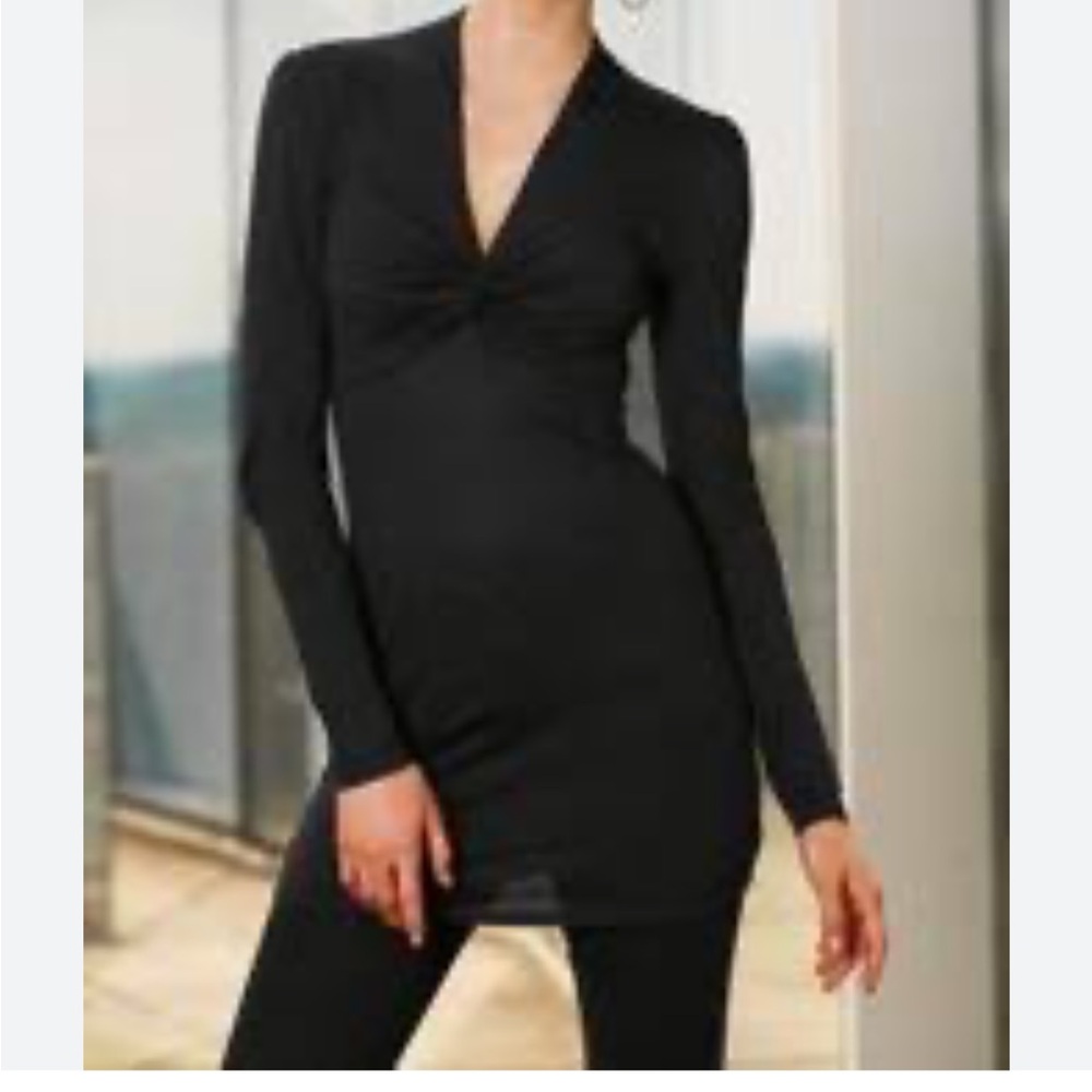 Olian Twist Front Maternity Long Sleeve Top Small